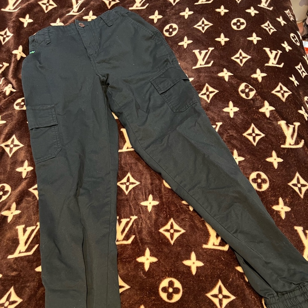 Empyre joggers